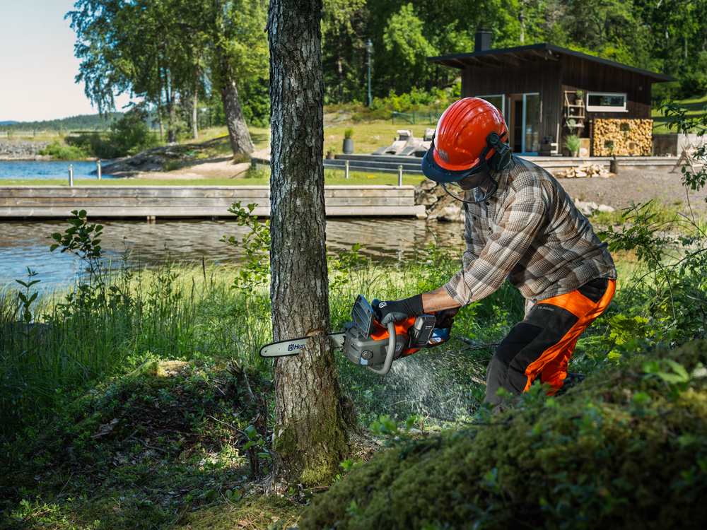 Husqvarna 242i